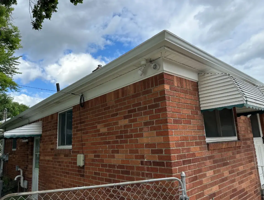 Hidden hangers every 24"