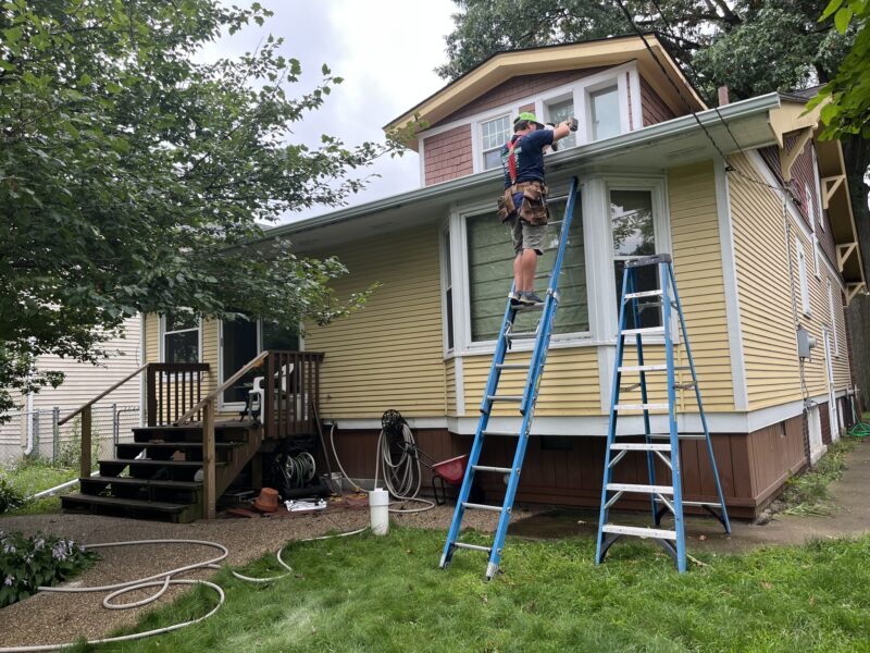 Seamless gutter project in Metro Detroit Michigan