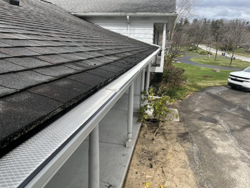 3G Home Exteriors team completing gutter guards & leaf protection work in Sterling Heights MI