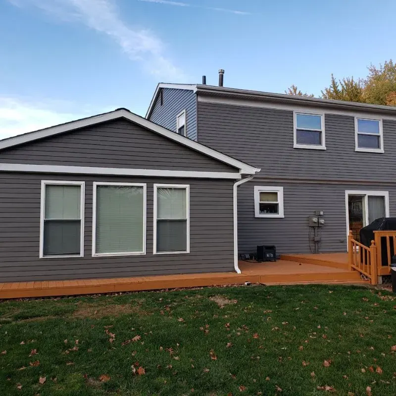 Vinyl siding installation completed in Eastpointe MI