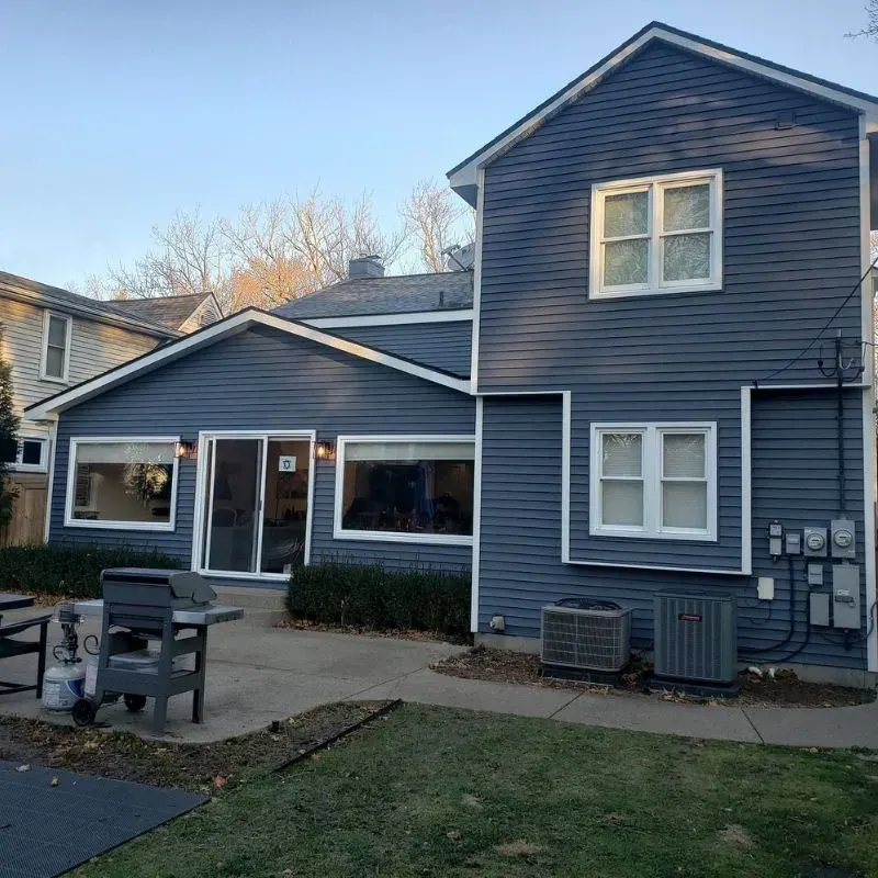 Siding and trim upgrade completed near Eastpointe MI